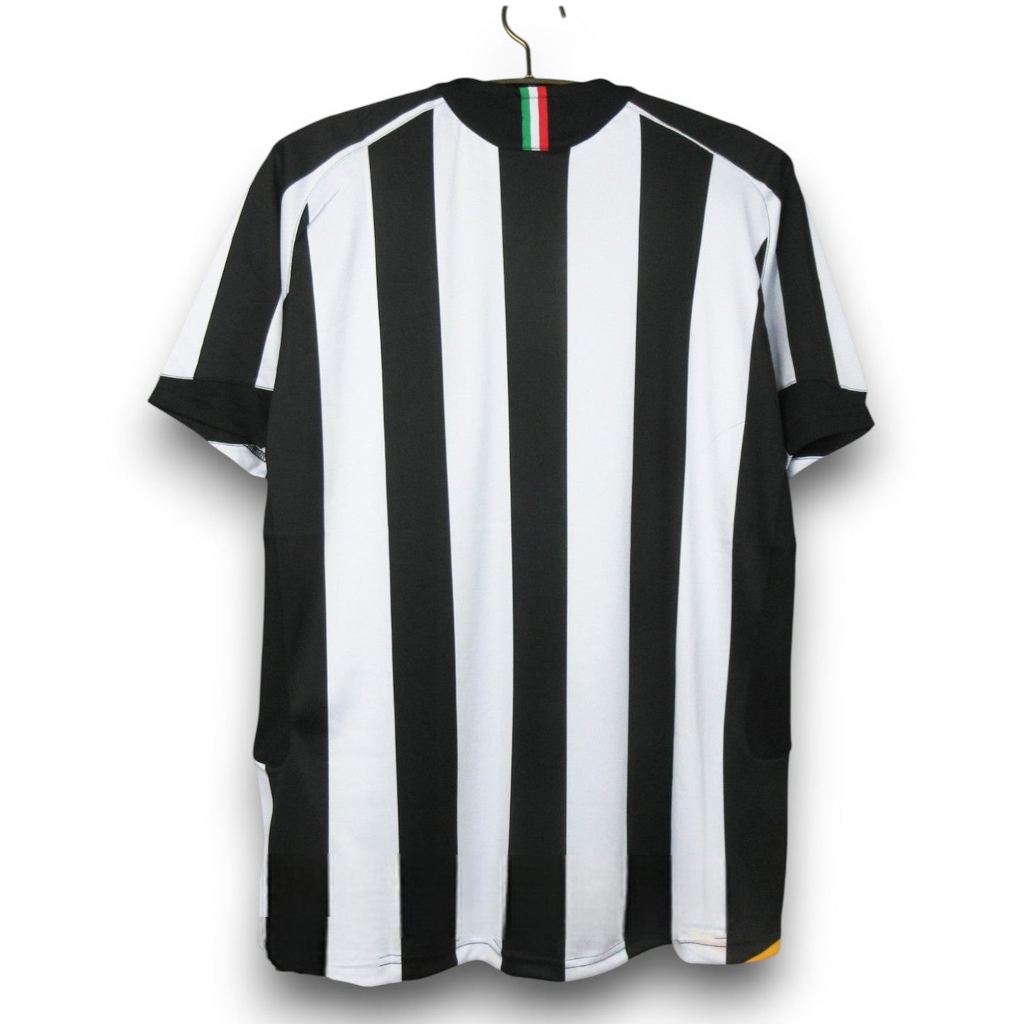 Juventus 2005-2006 Home Jersey