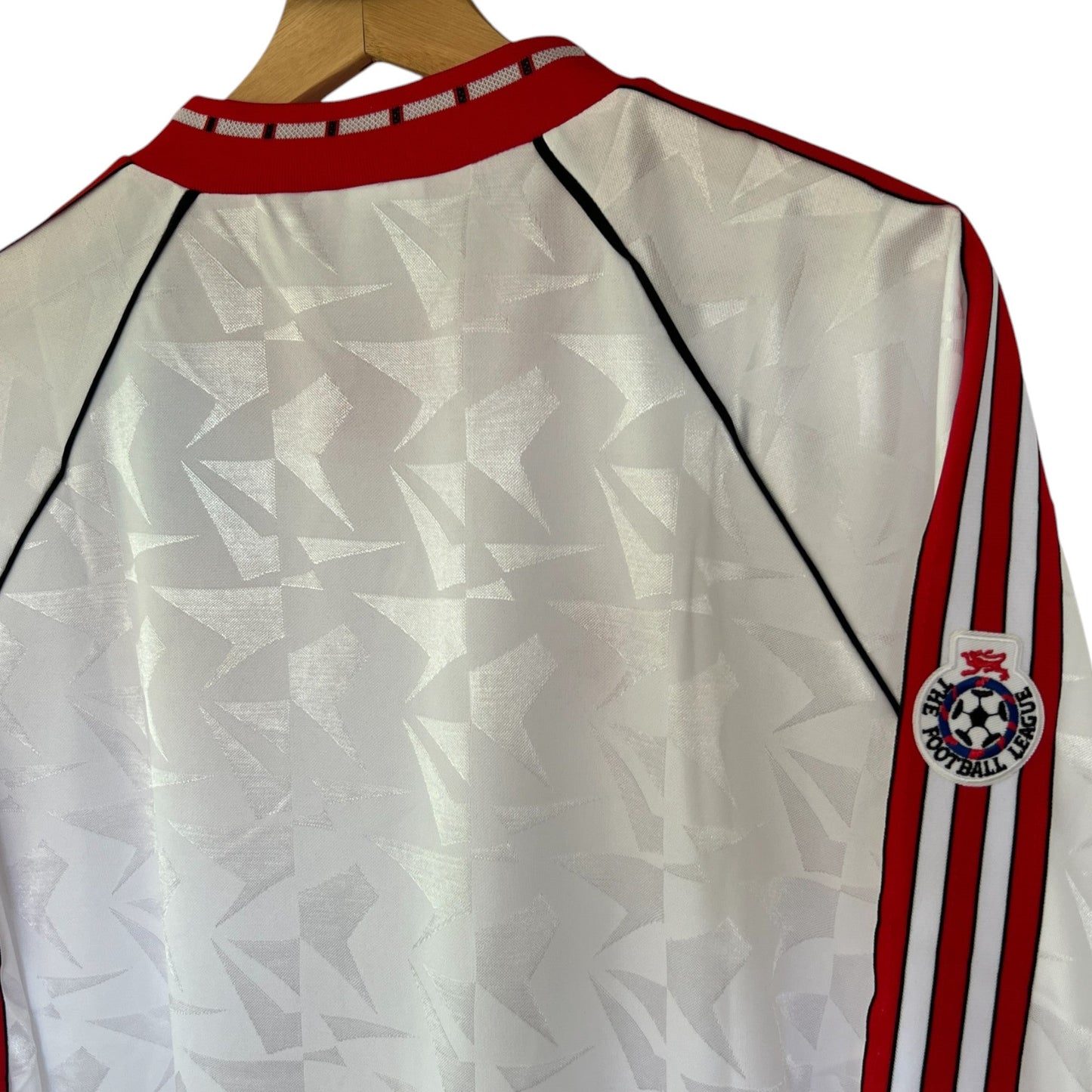 Manchester United 1990-1991 Away Long Sleeve European Champions Shirt