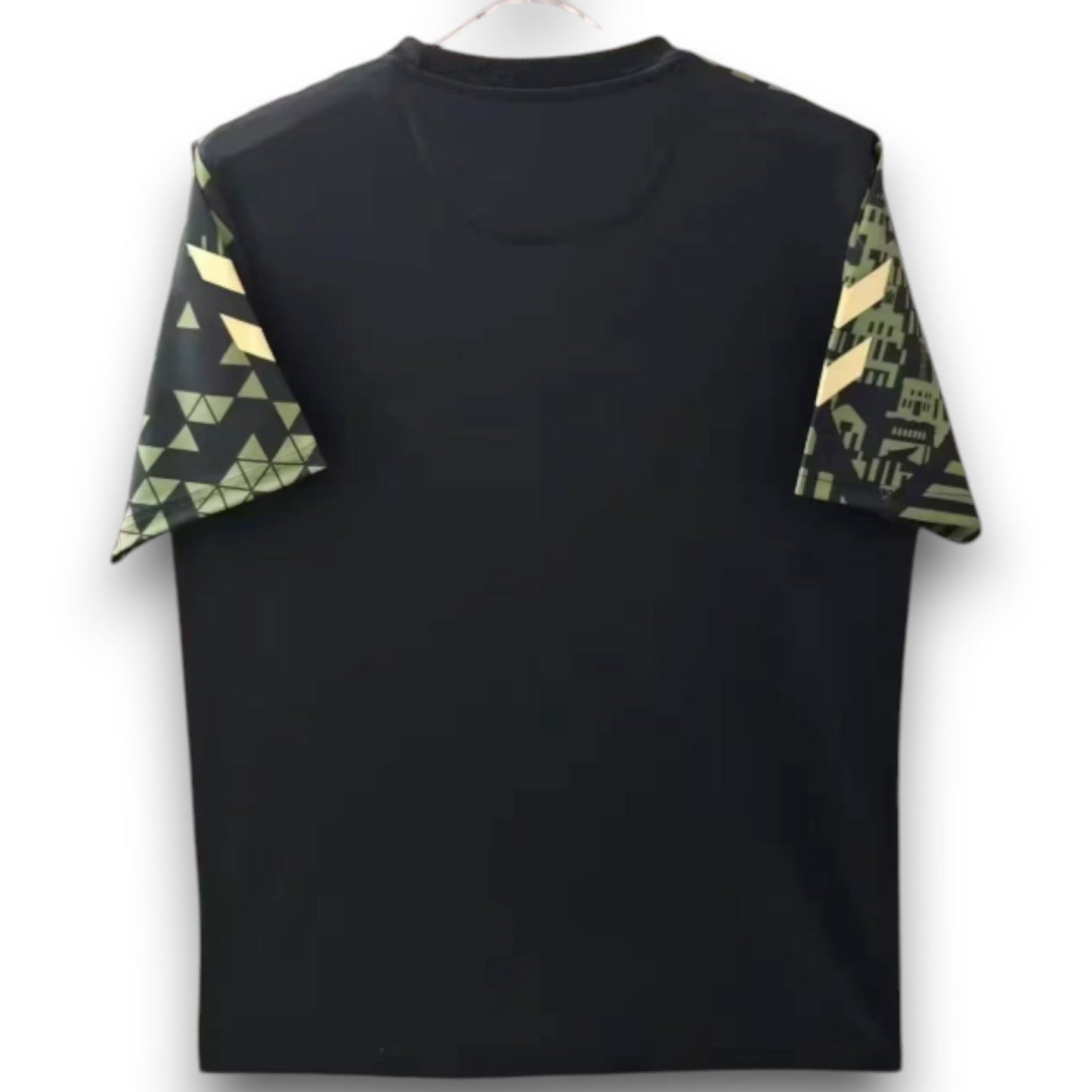 Maillot Saint-Etienne 2025-2026 Avant-match