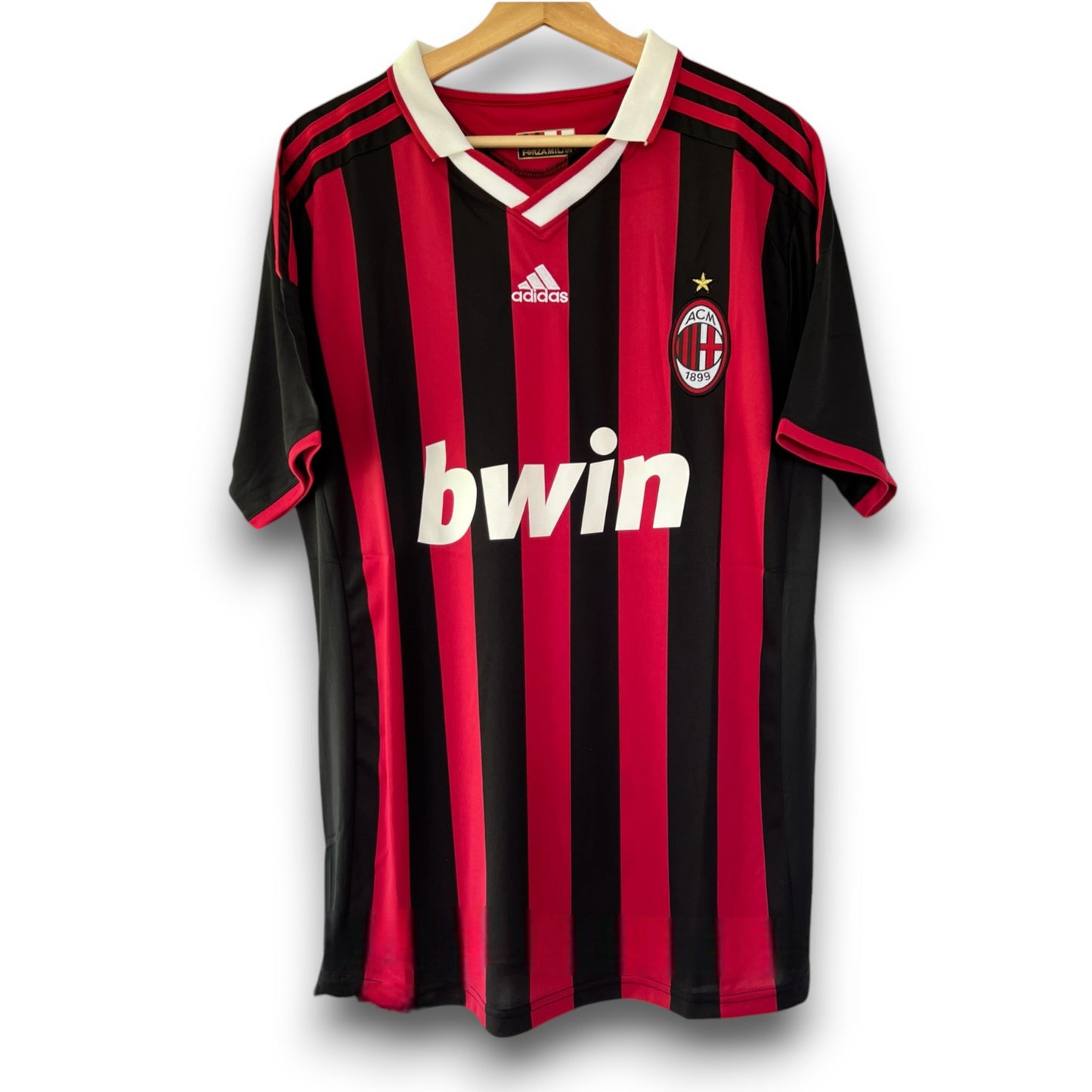 AC Milan 2009-2010 Home Jersey