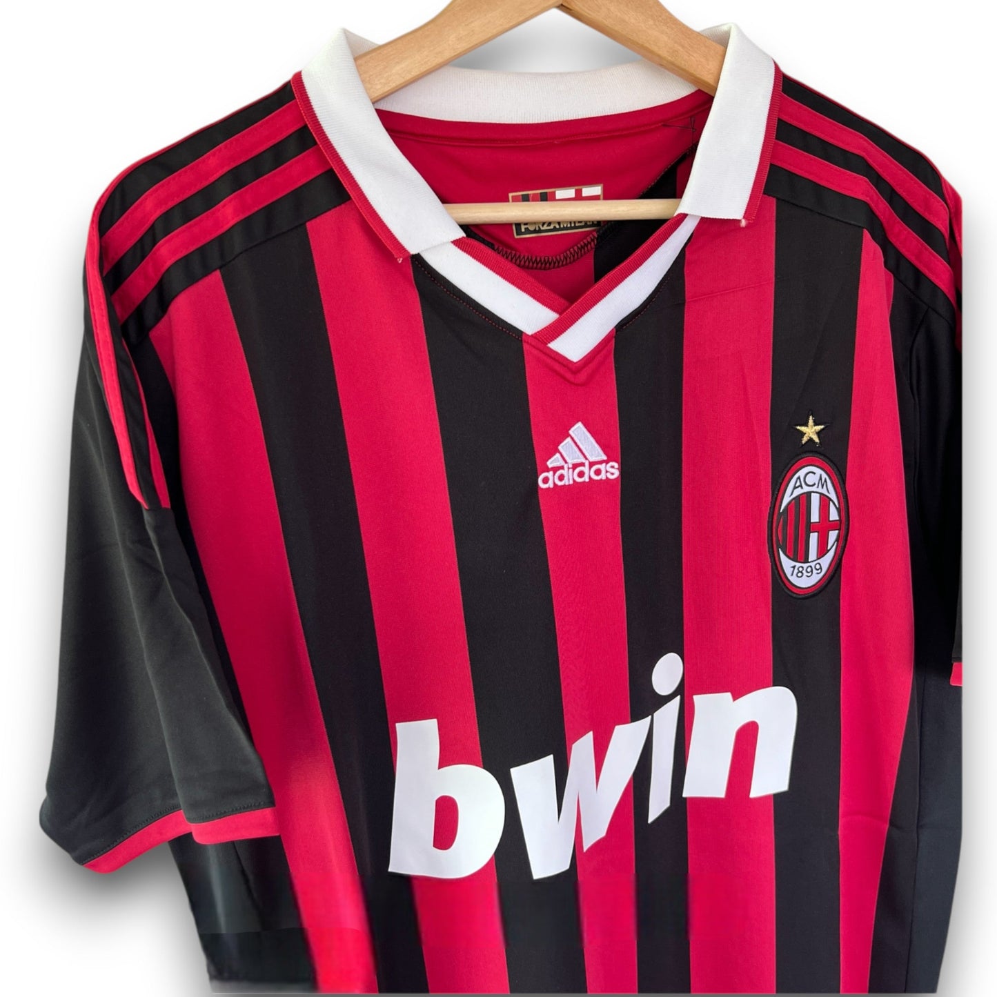 AC Milan 2009-2010 Home Jersey