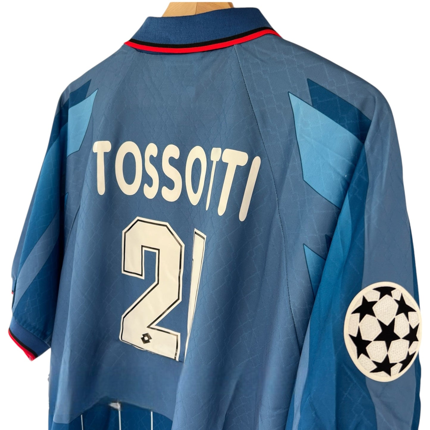AC Milan 1995-1996 Fourth Shirt