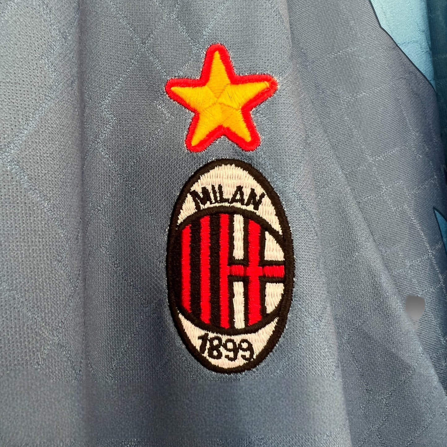 AC Milan 1995-1996 Fourth Shirt