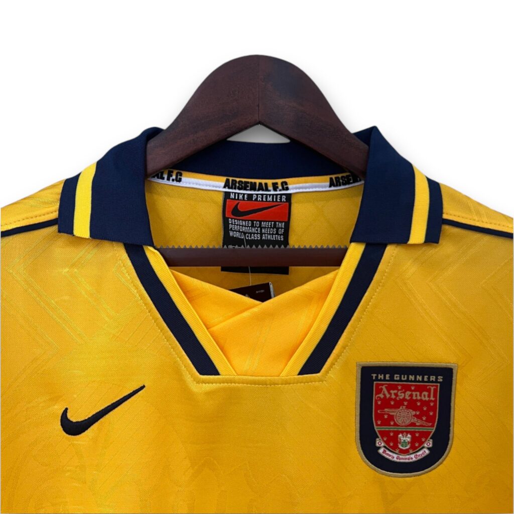 Arsenal 1996-97 Away Shirt