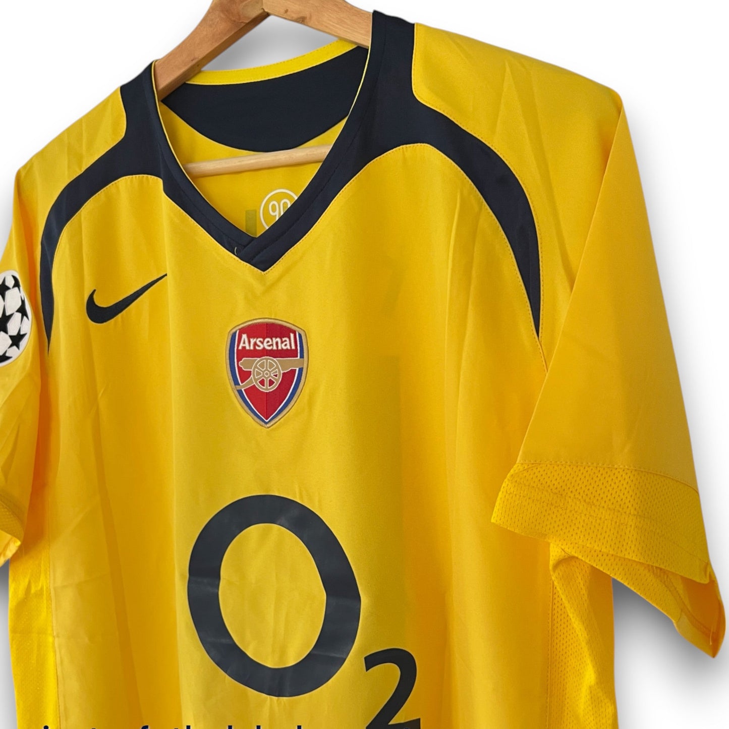 Arsenal 2005-06 Away Shirt
