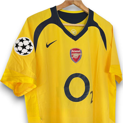 Arsenal 2005-06 Away Shirt