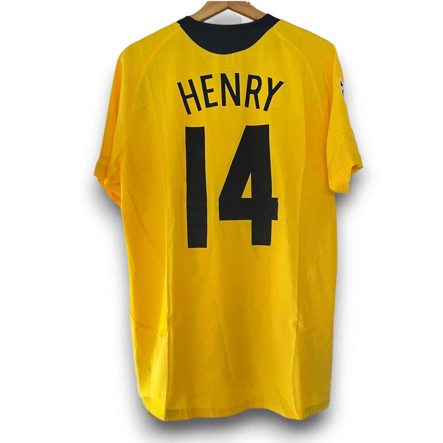 Arsenal 2005-06 Away Shirt