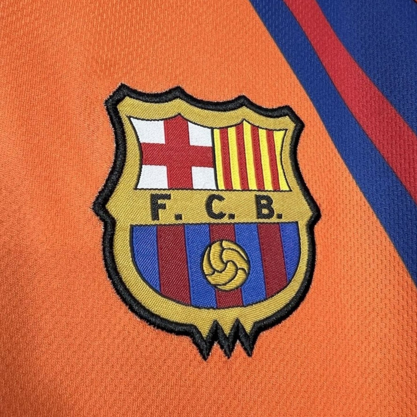 Barcelona 1997-1998 Away Shirt - Europe