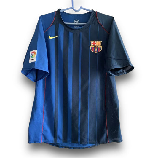 Barcelona 2005-2006 Away Shirt