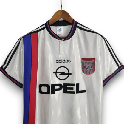 Bayern Munich 1995-1996 Away Jersey