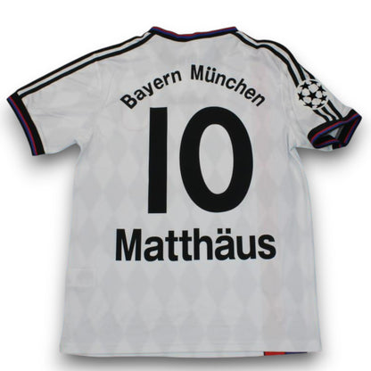 Bayern Munich 1995-1996 Away Jersey