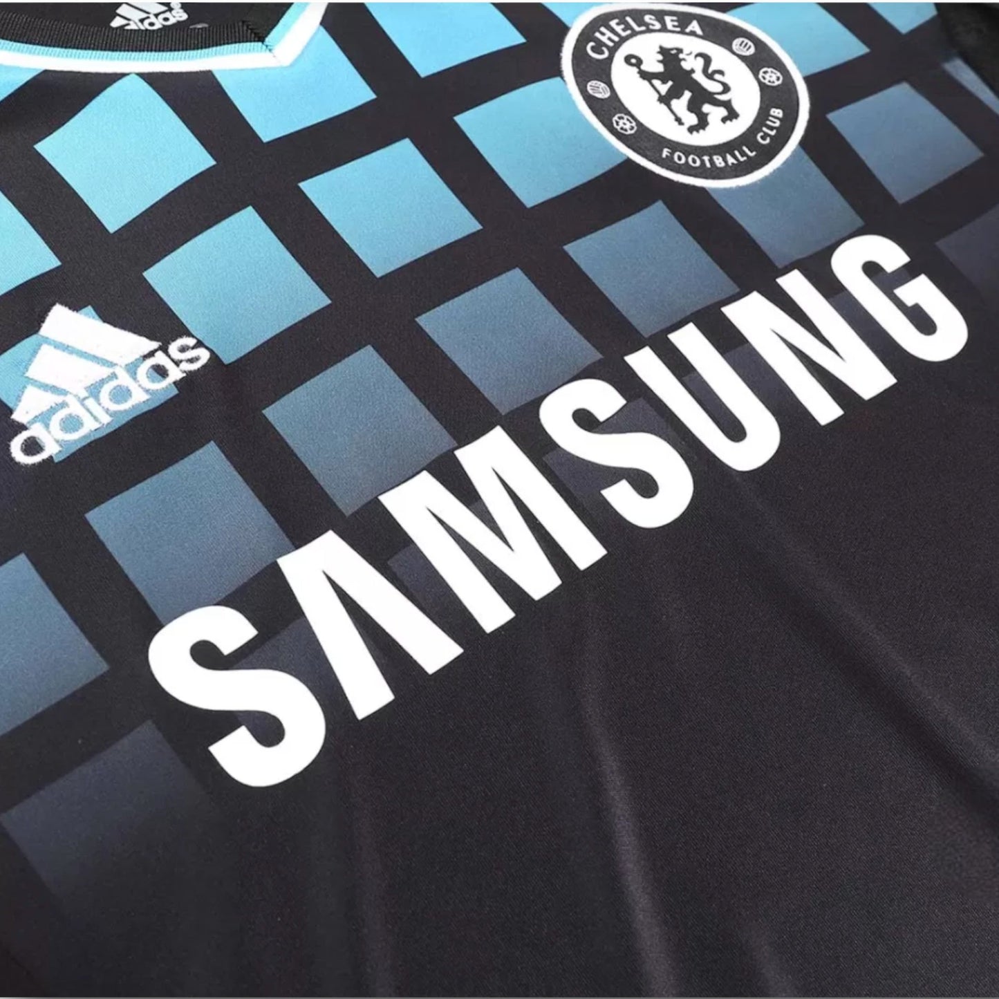 Chelsea 2011-2012 Away Shirt