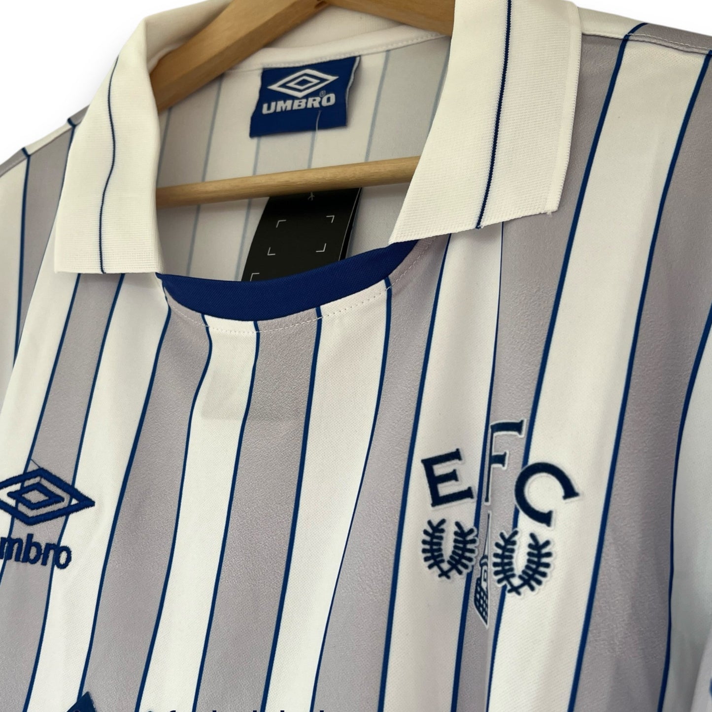 Everton 1988-1990 Away Shirt