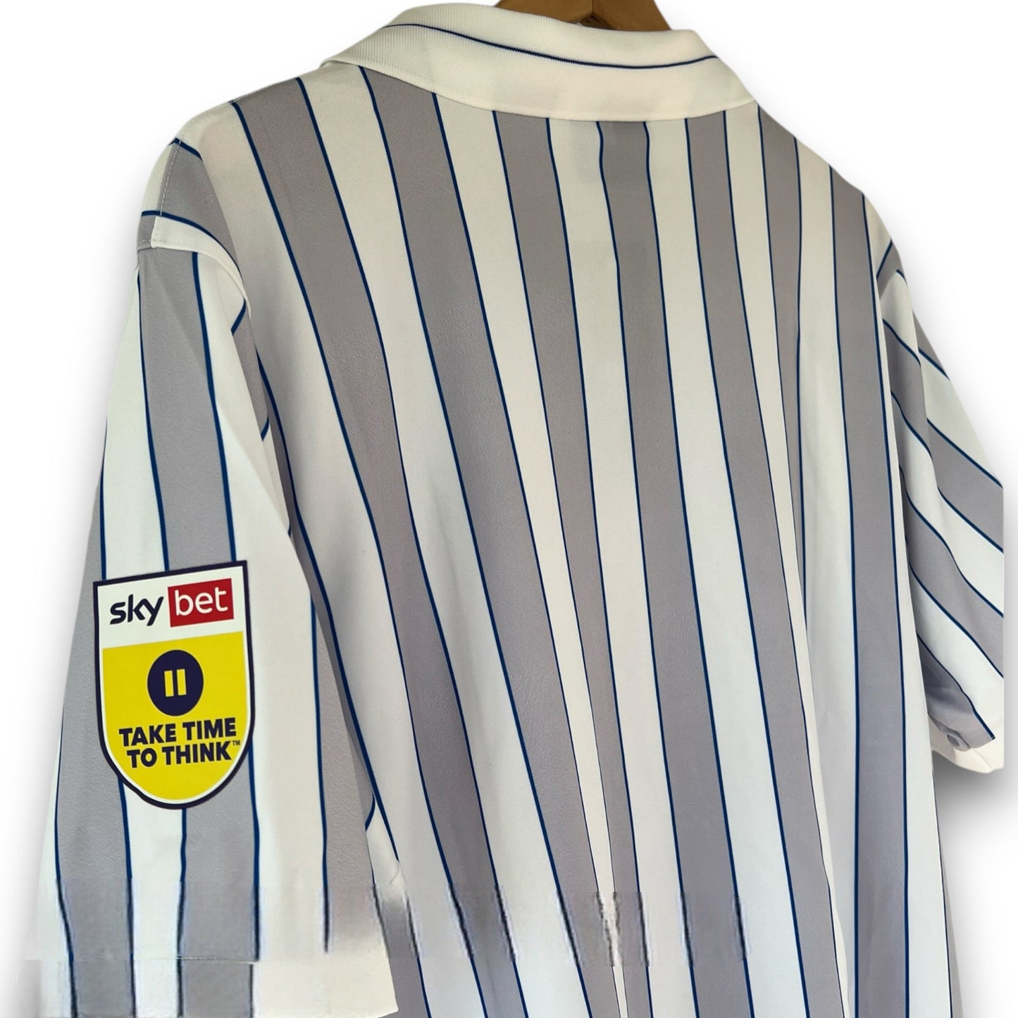 Everton 1988-1990 Away Shirt