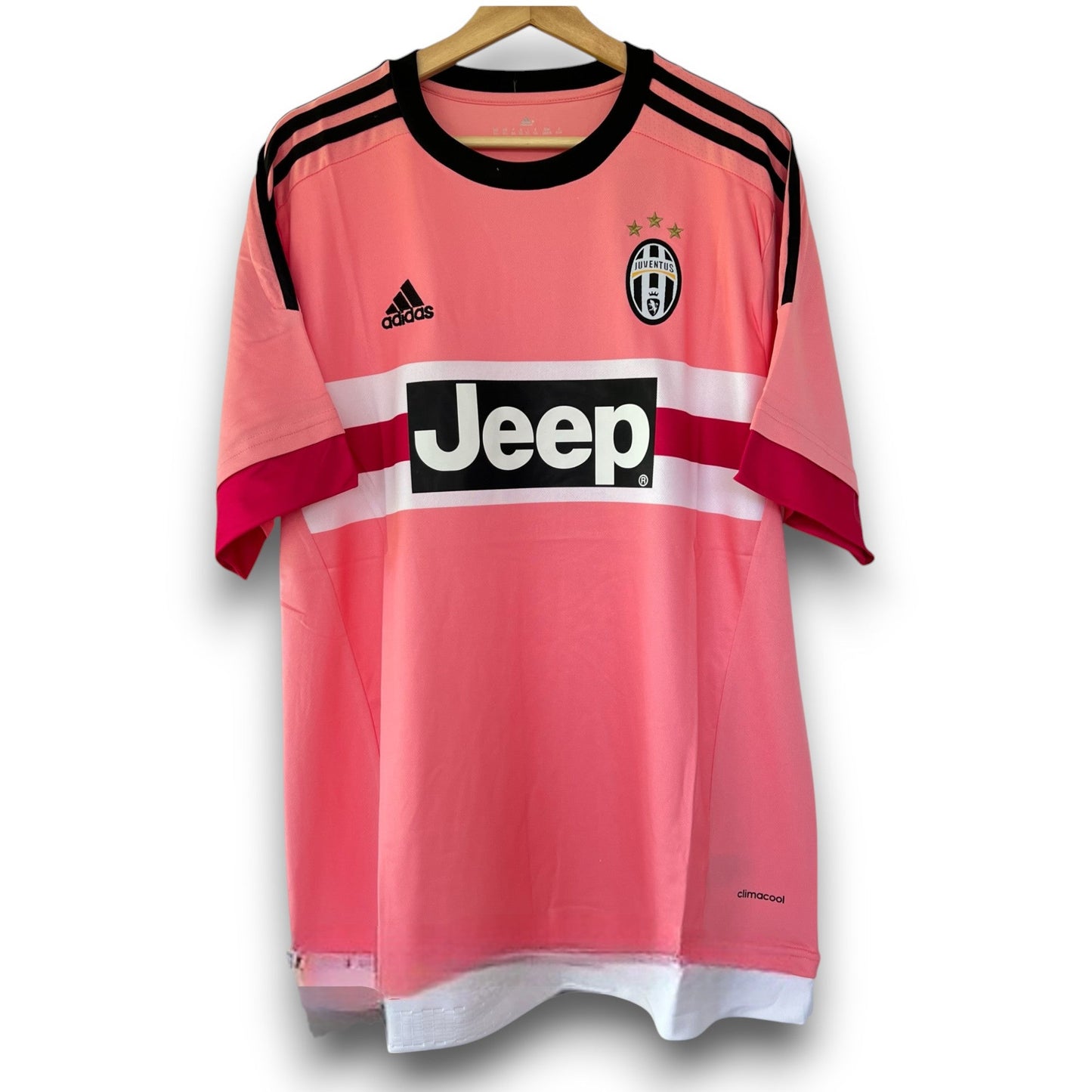 Juventus 2015-2016 Away Jersey