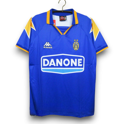 Juventus 1994-1995 Away Shirt