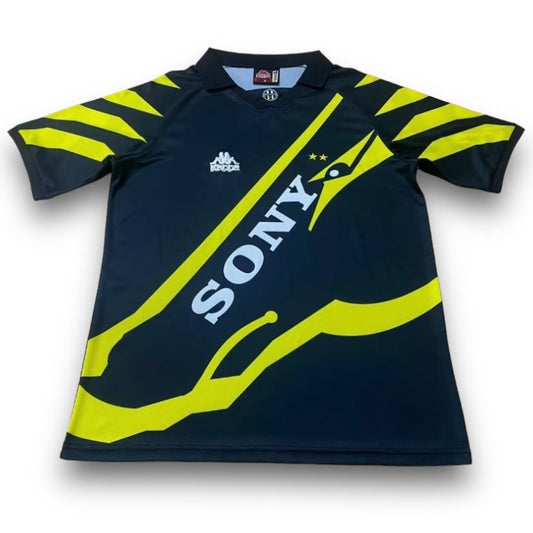 Juventus 1996-1997 Away Jersey