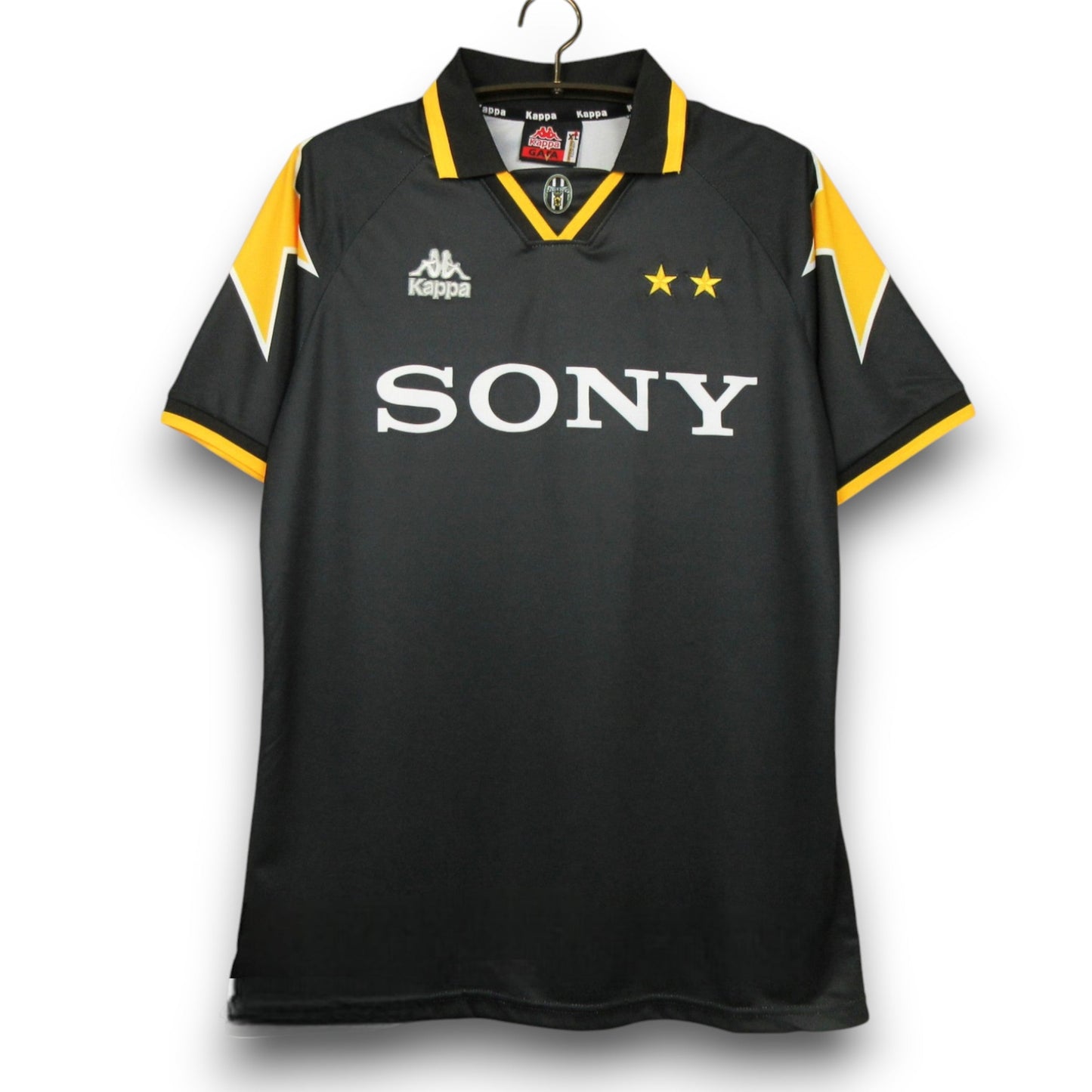 Juventus 1995-1996 Away Shirt
