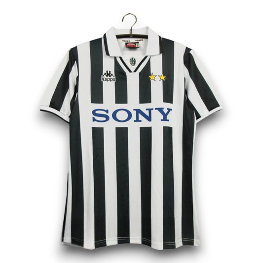Juventus 1995-1996 Home Shirt