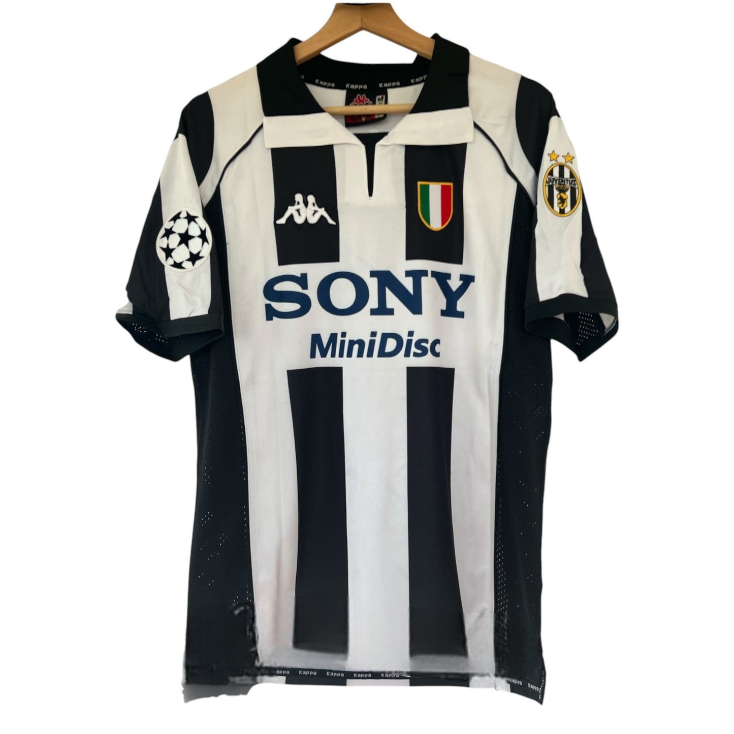 Juventus 1997-1998 Home Shirt