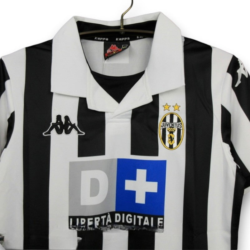 Juventus 1999-2000 Home Shirt