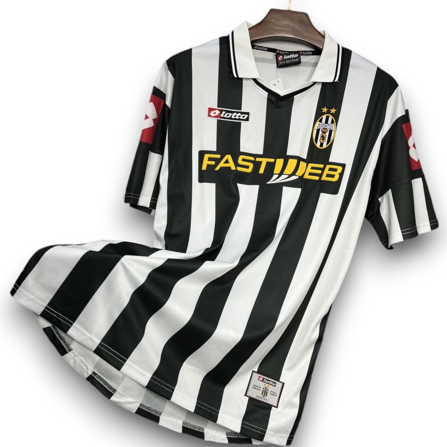 Juventus 2001-2002 Home Jersey