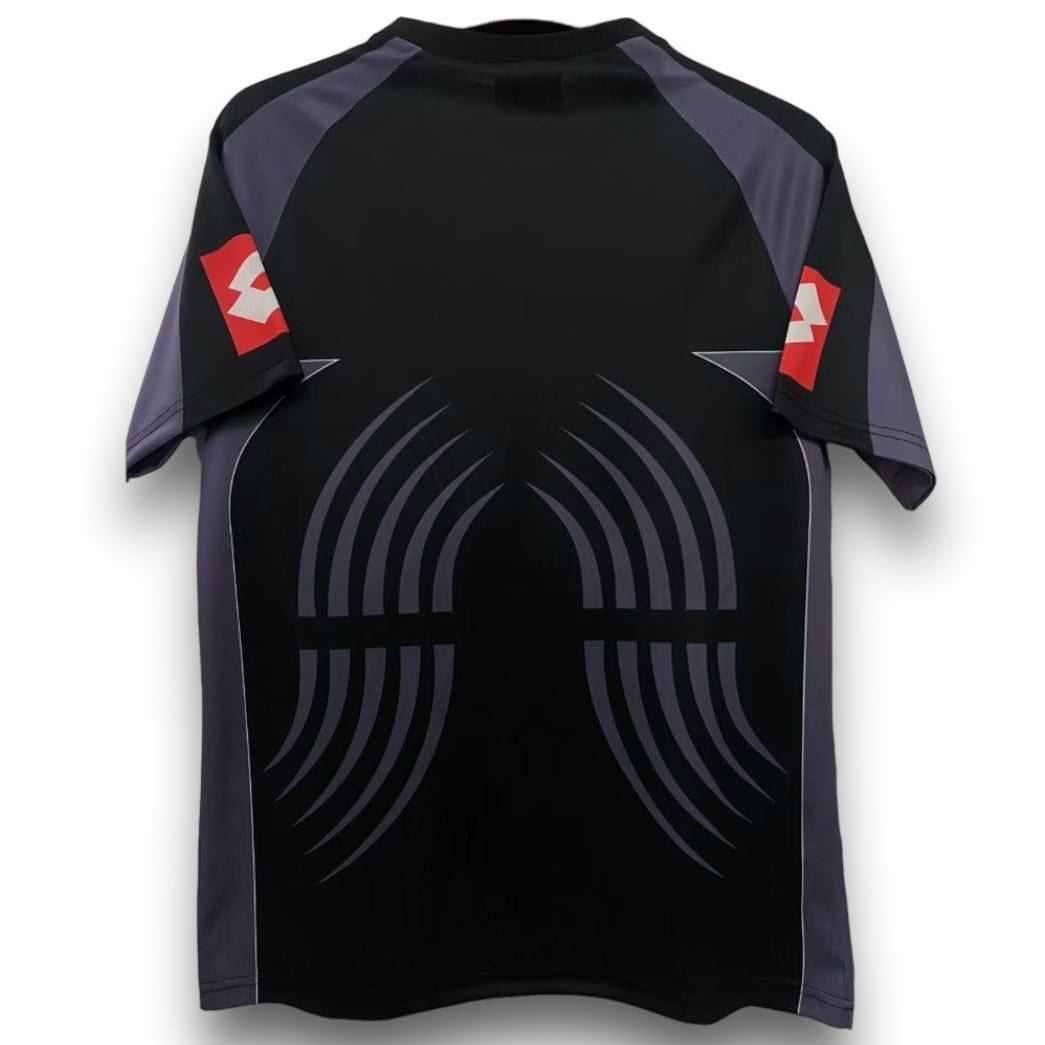 Juventus 2001-2002 Goalkeeper Shirt