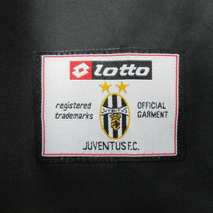Juventus 2001-2002 Away Shirt