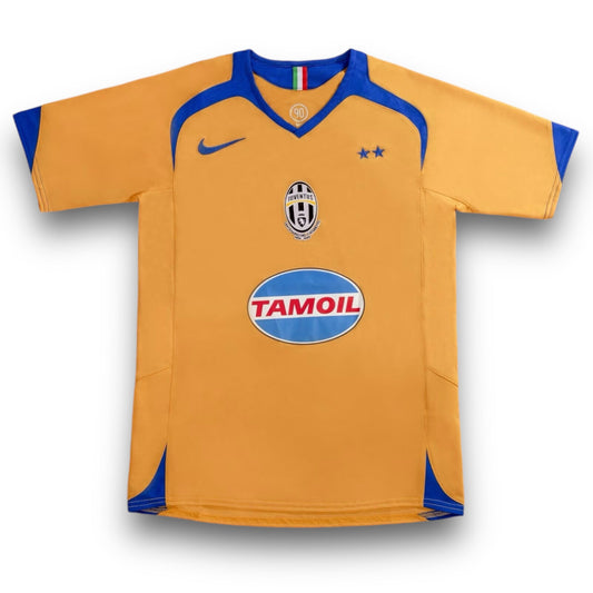 Juventus 2005-2006 Away Jersey