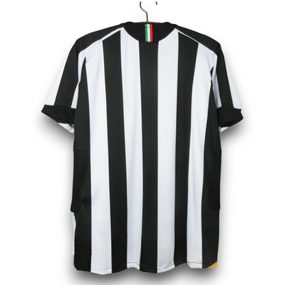 Juventus 2005-2006 Home Jersey