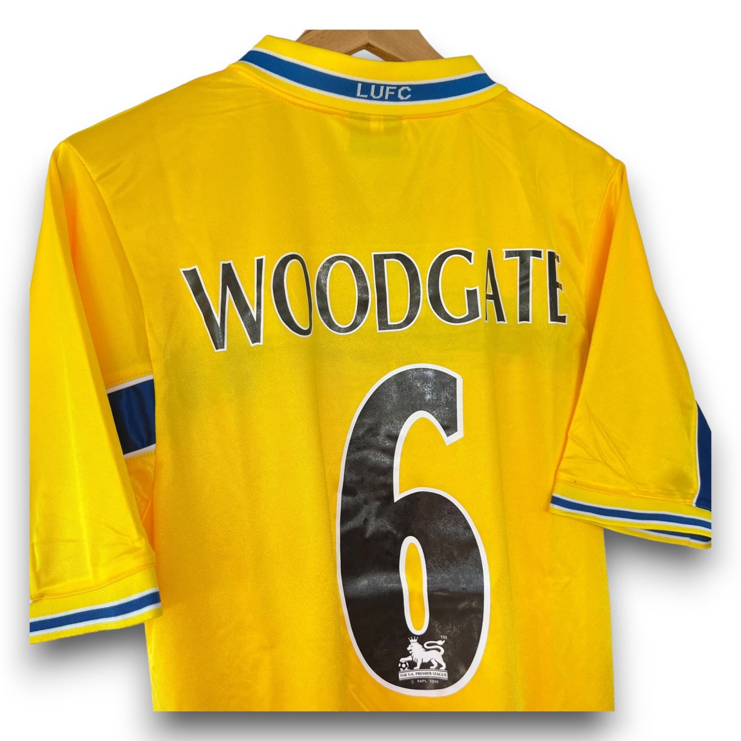 Leeds United 1999-2000 Away Shirt