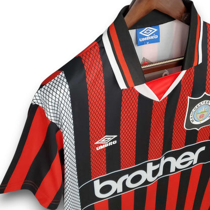 Manchester City 1995-1996 Away Shirt