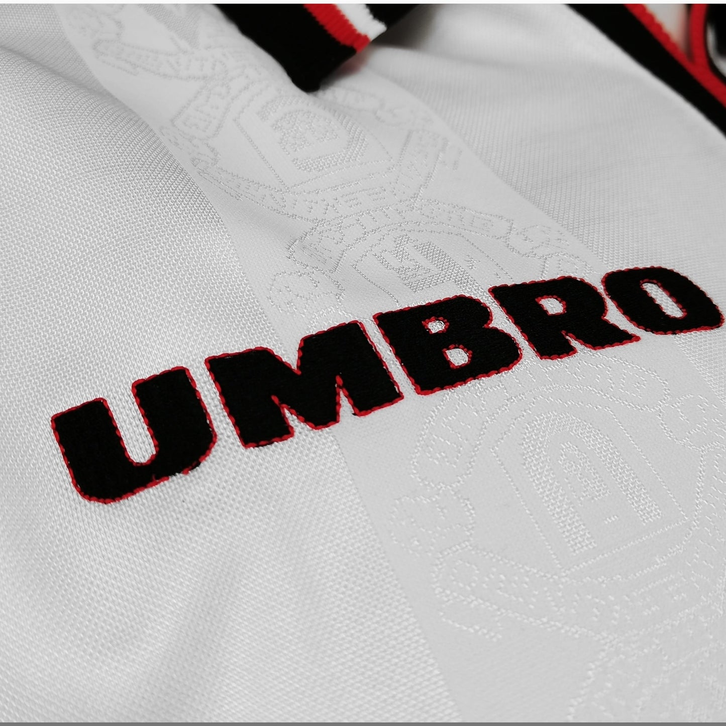 Manchester United 1998-1999 Away Long-Sleeve Shirt