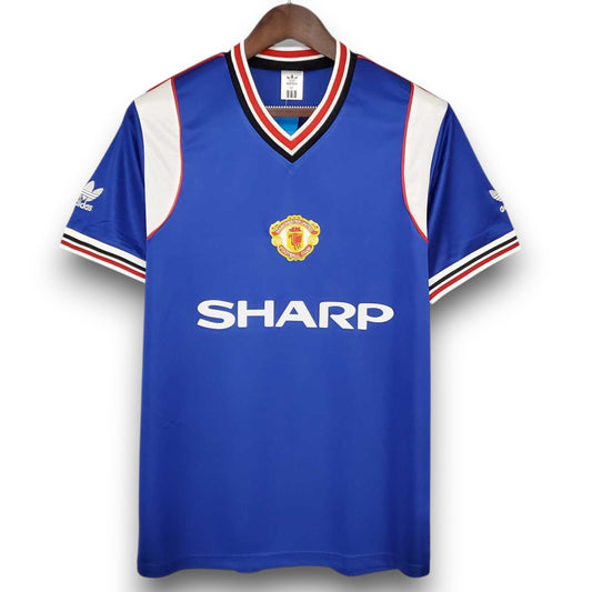 Manchester United 1985-1986 Away Shirt