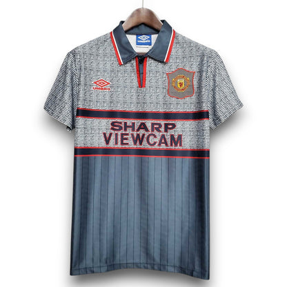 Manchester United 1995-1996 Away Shirt