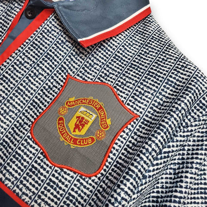 Manchester United 1995-1996 Away Shirt