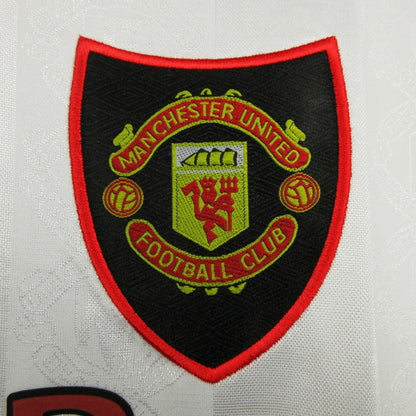 Manchester United 1997-1999 Away Long-Sleeve Shirt