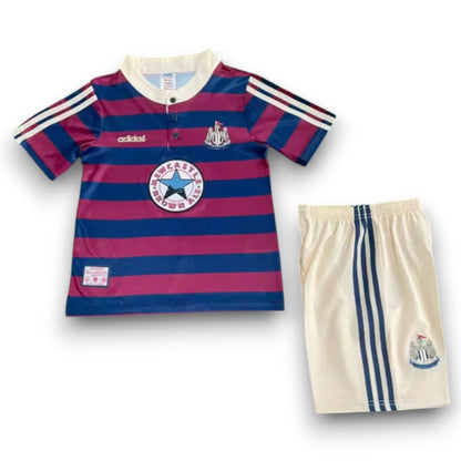 Newcastle 1995-1996 Away Shirt