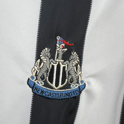 Newcastle 1999-00 Home Shirt
