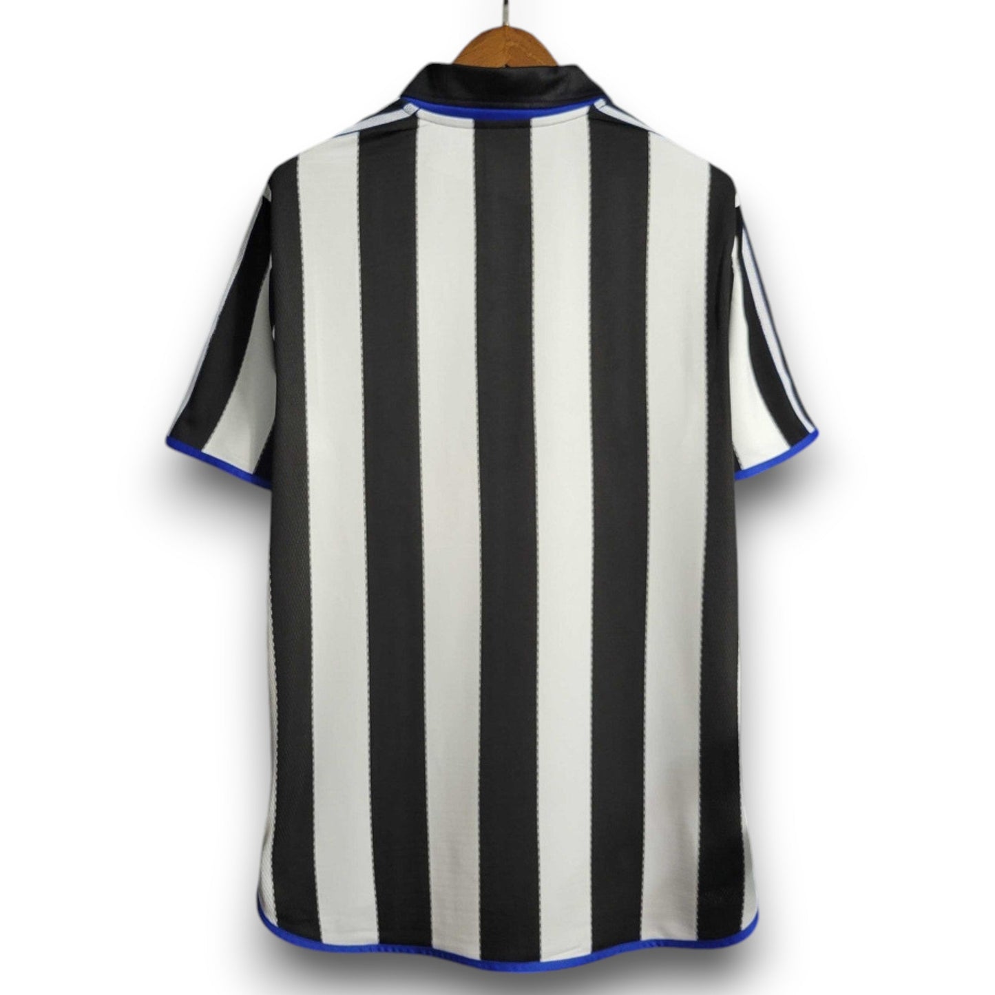 Newcastle 2000-01 Home Shirt