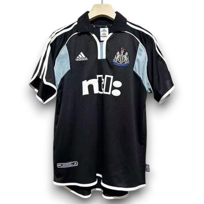 Newcastle 2000-01 Away Shirt