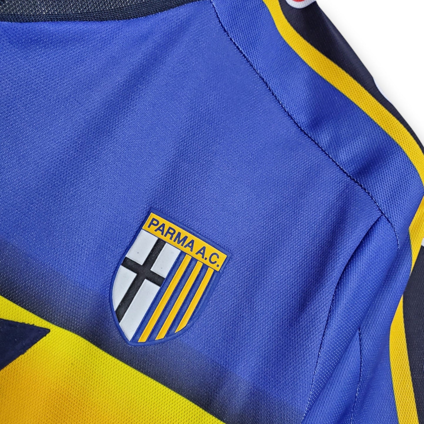 Parma 2001-2002 Home Jersey