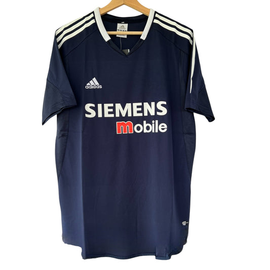 Real Madrid 2004-2005 Away Jersey