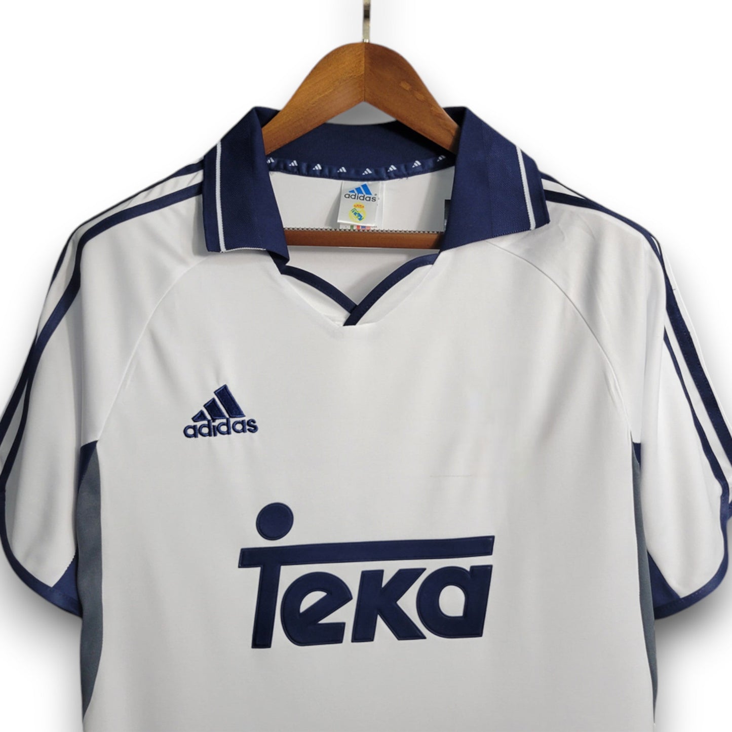 Real Madrid 2000-2001 Home Jersey
