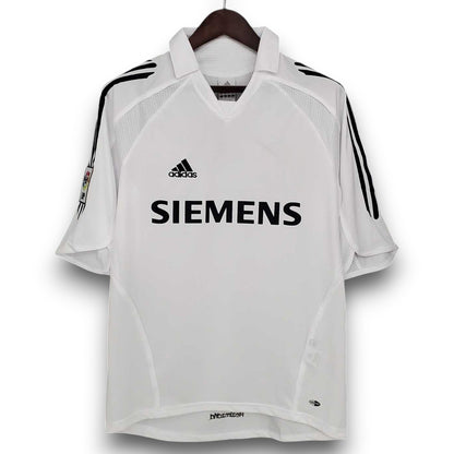 Real Madrid 2005-2006 Home Jersey