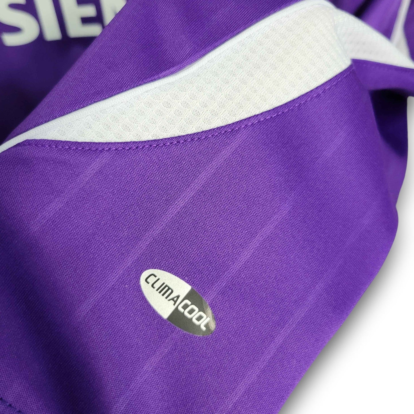 Real Madrid 2006-2007 Away Shirt