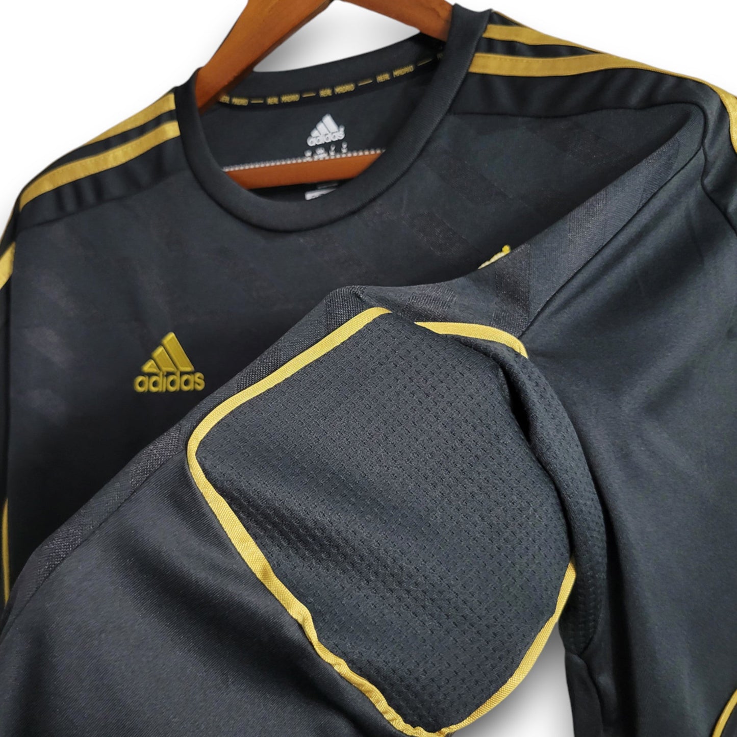 Real Madrid 2011-2012 Away Jersey