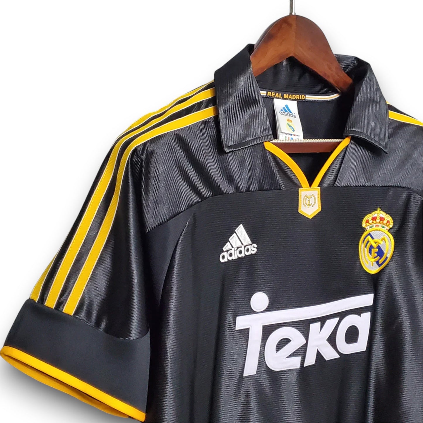 Real Madrid 1999-2000 Away Shirt