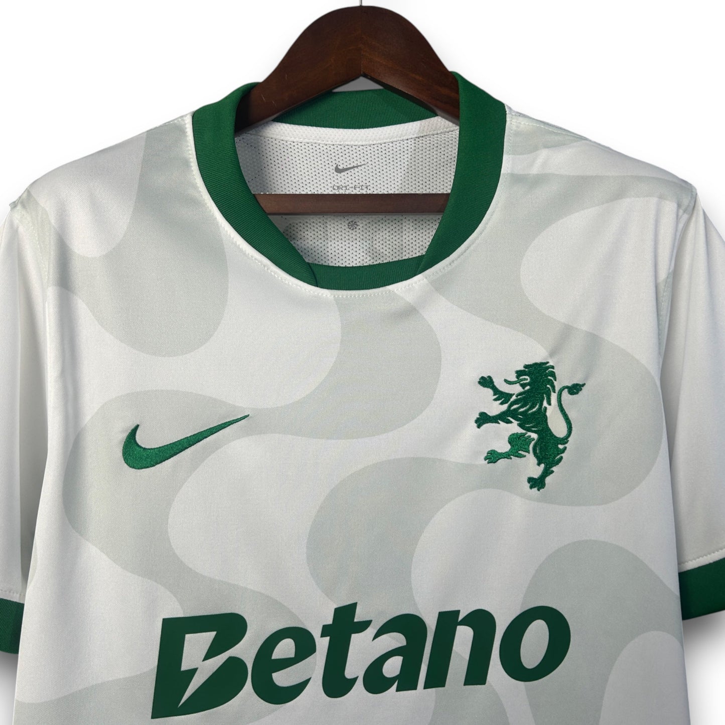 Maillot Sporting Lisbonne 2025-2026 Extérieur