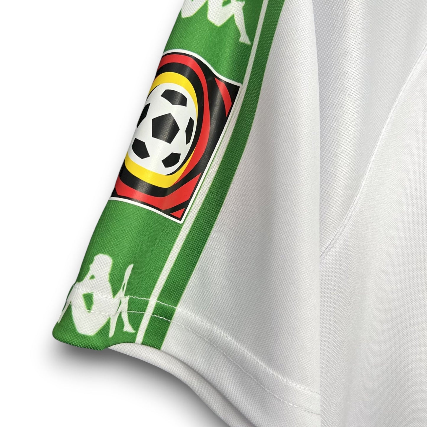 Werder Bremen 2001-2002 Away Shirt